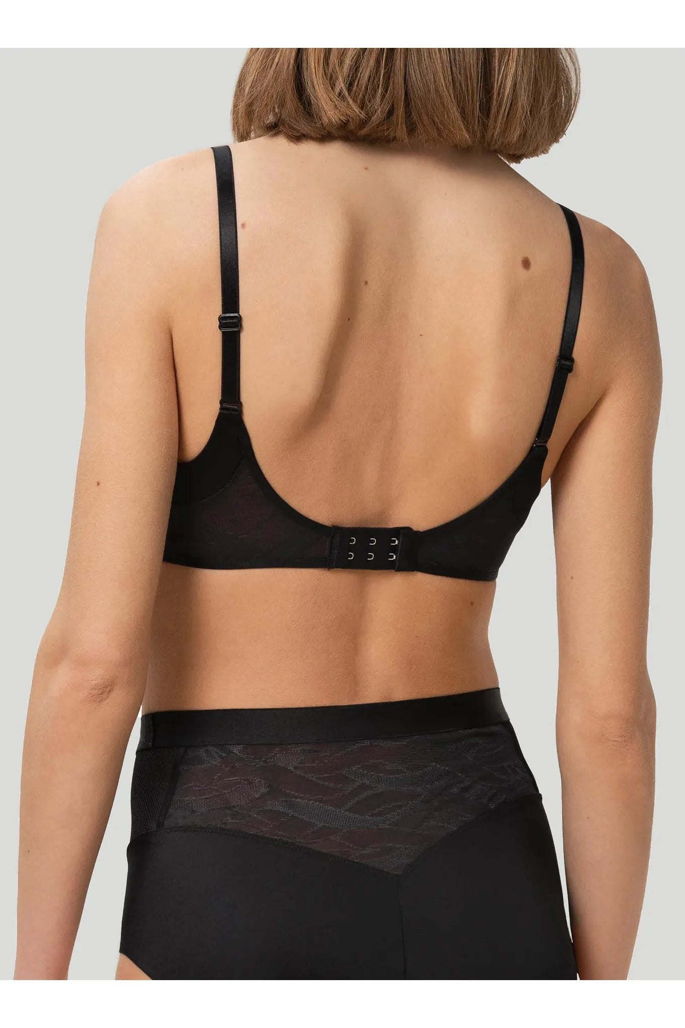 -Triumph Airy Sensation Underwire Bra -Black