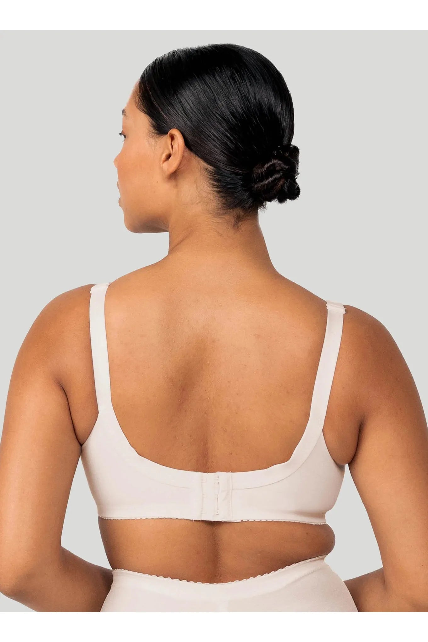 Triumph Kiss of Cotton Wirefree Bra -Powder(14B &12D)