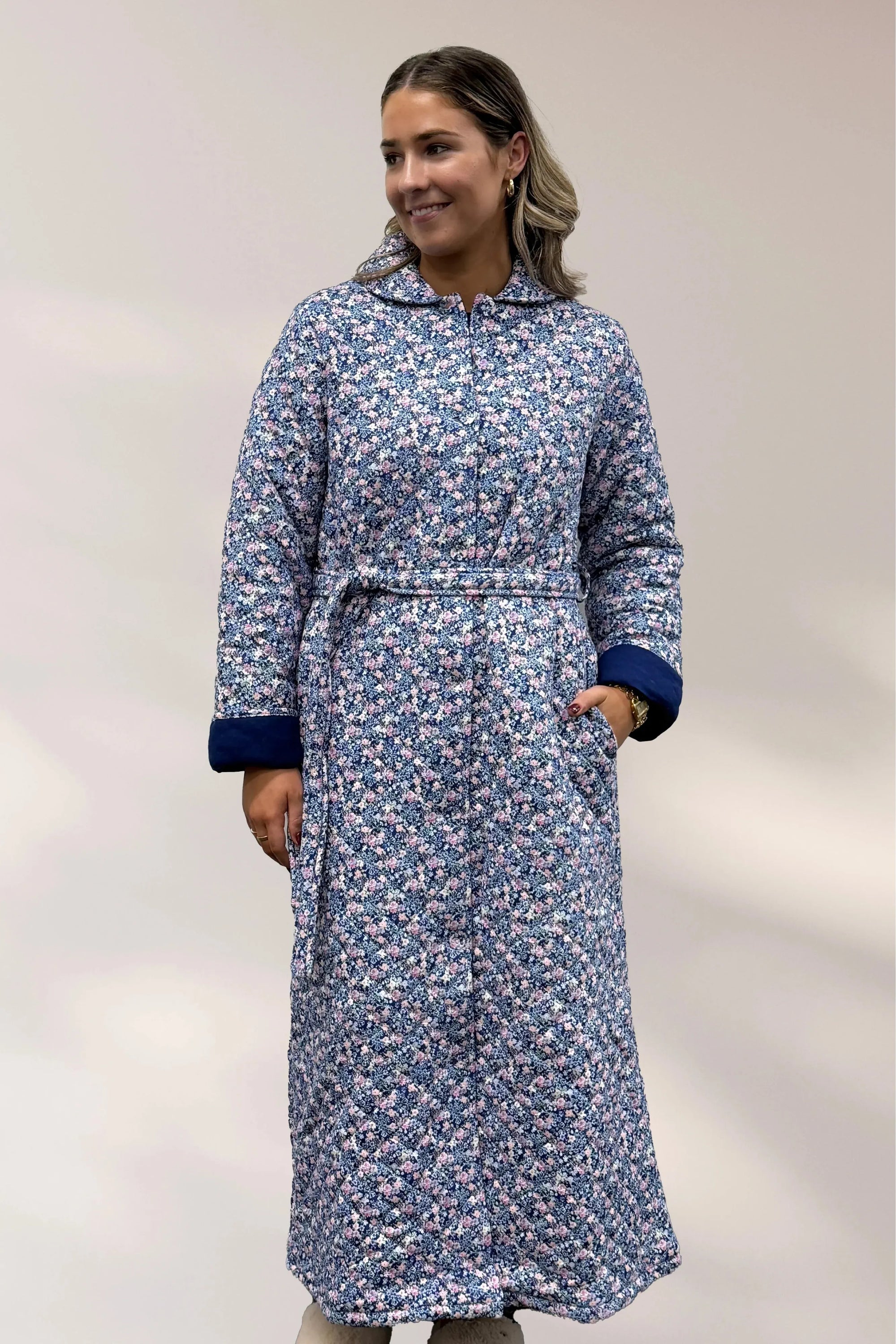 Givoni Becky Long Length Quilted Button Gown -Royal(XL Only)