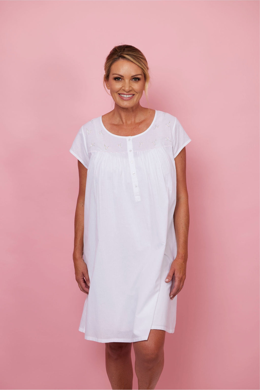 French Country Cambric Cotton Short Nightie -White