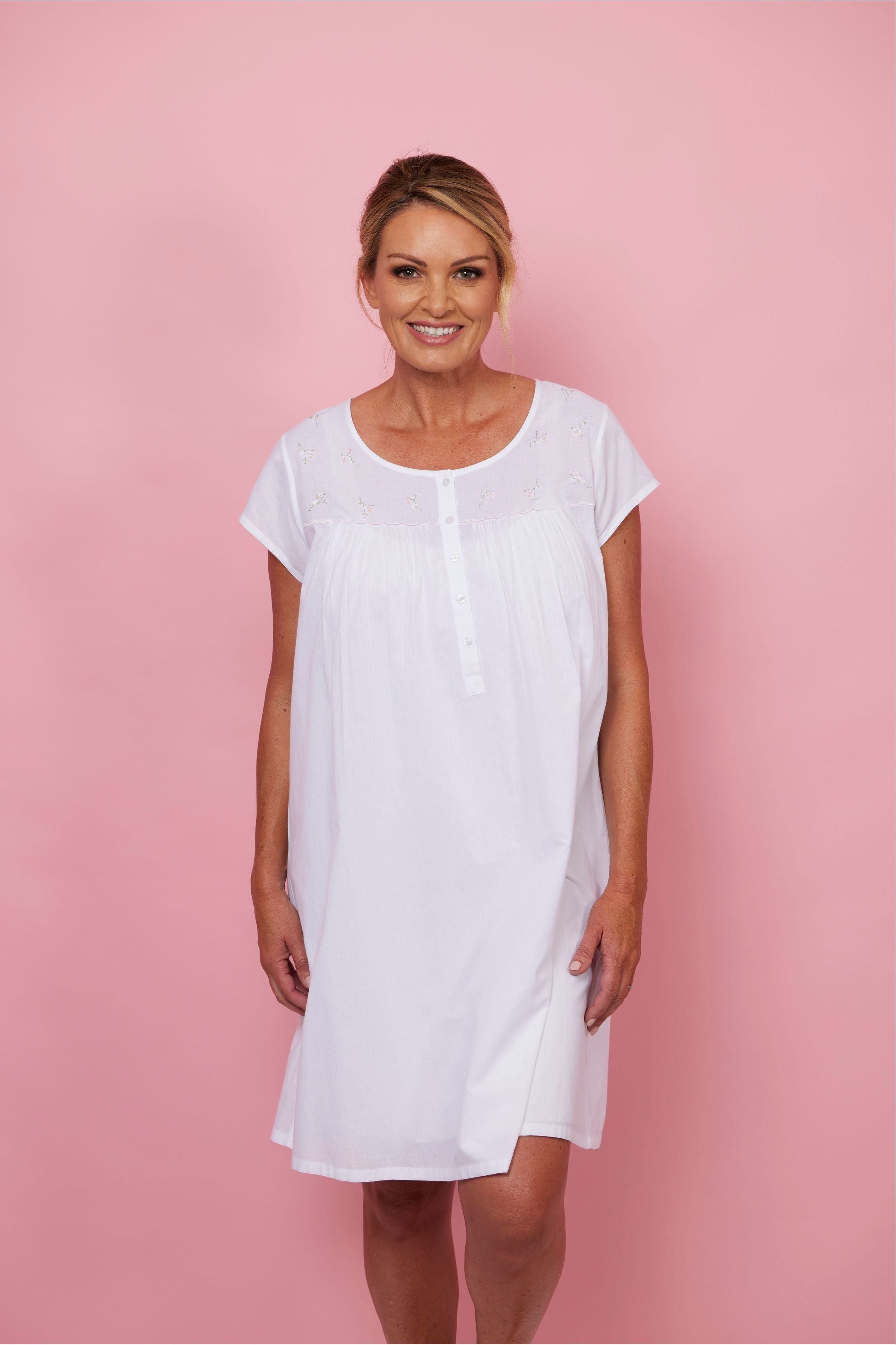 French Country Cambric Cotton Short Nightie -White