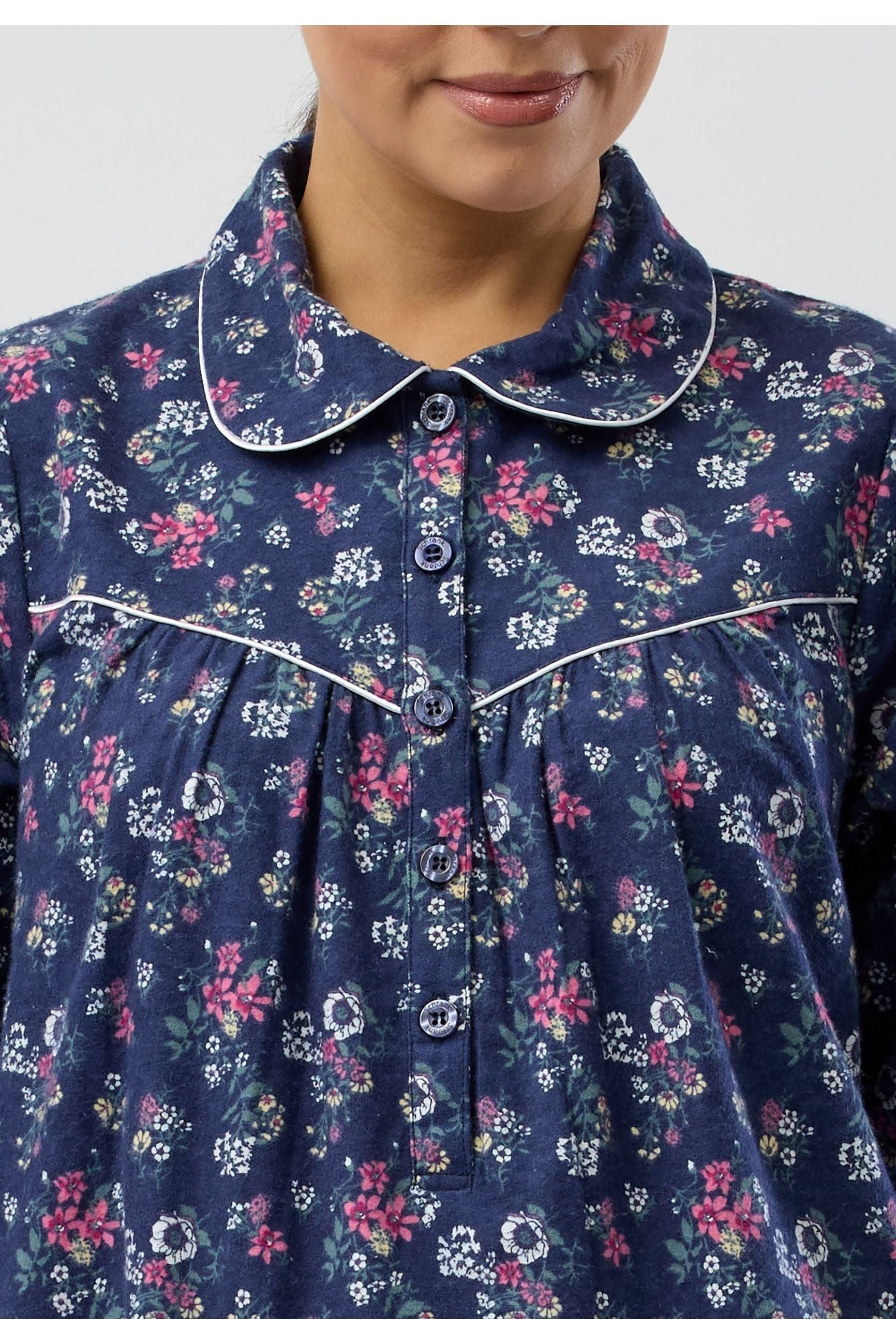 Schrank Crab Apple Flannelette Long Nightie -Navy(22 Only)