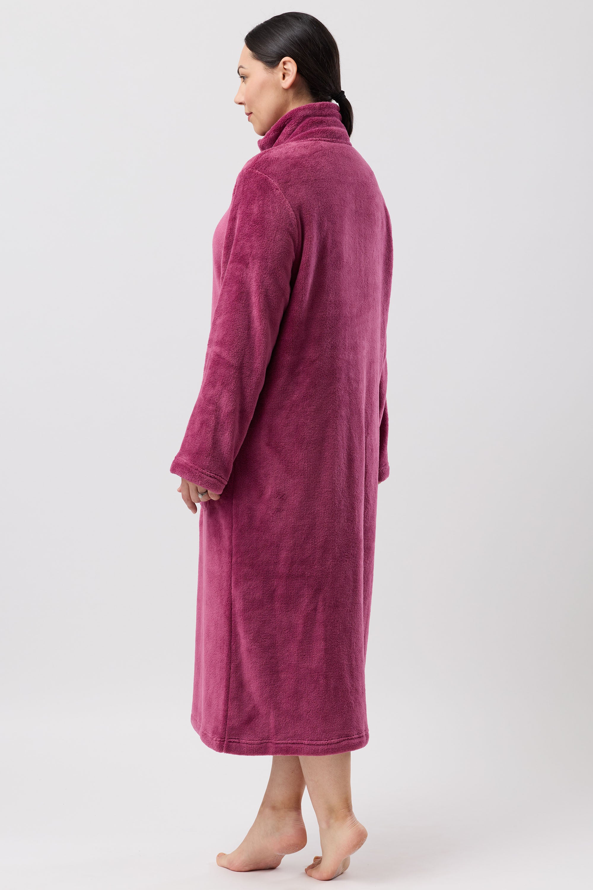 Schrank Mid Length Polyester Zip Gown -Berry(L & XL)