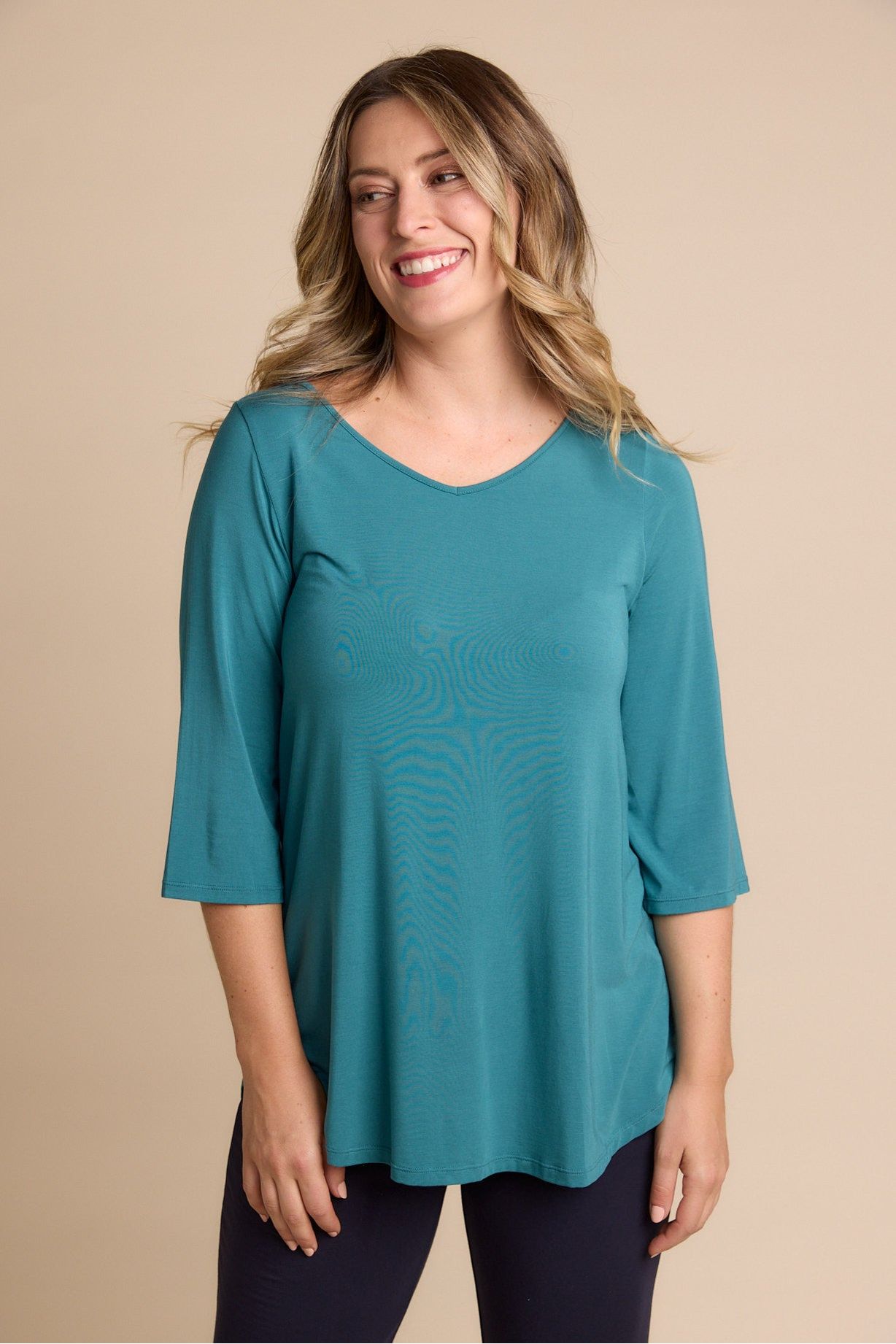 Tani Tilly 3/4 Sleeve Modal Swingfit Top -Peacock