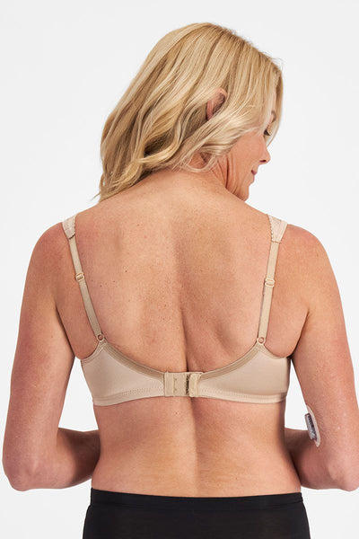 Playtex Ultimate Lift & Shape Wirefree Bra -Nude