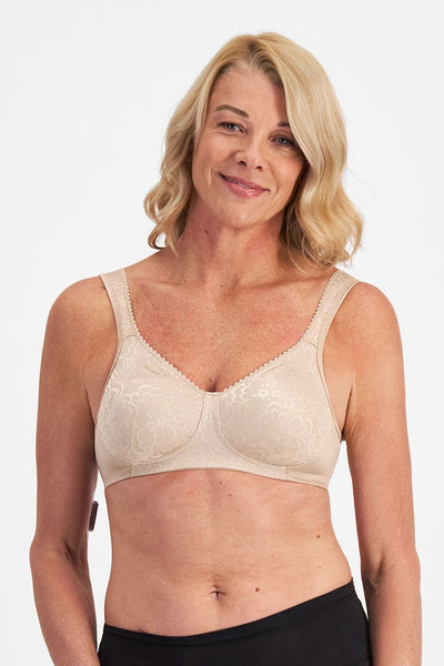 Playtex Ultimate Lift & Shape Wirefree Bra -Nude