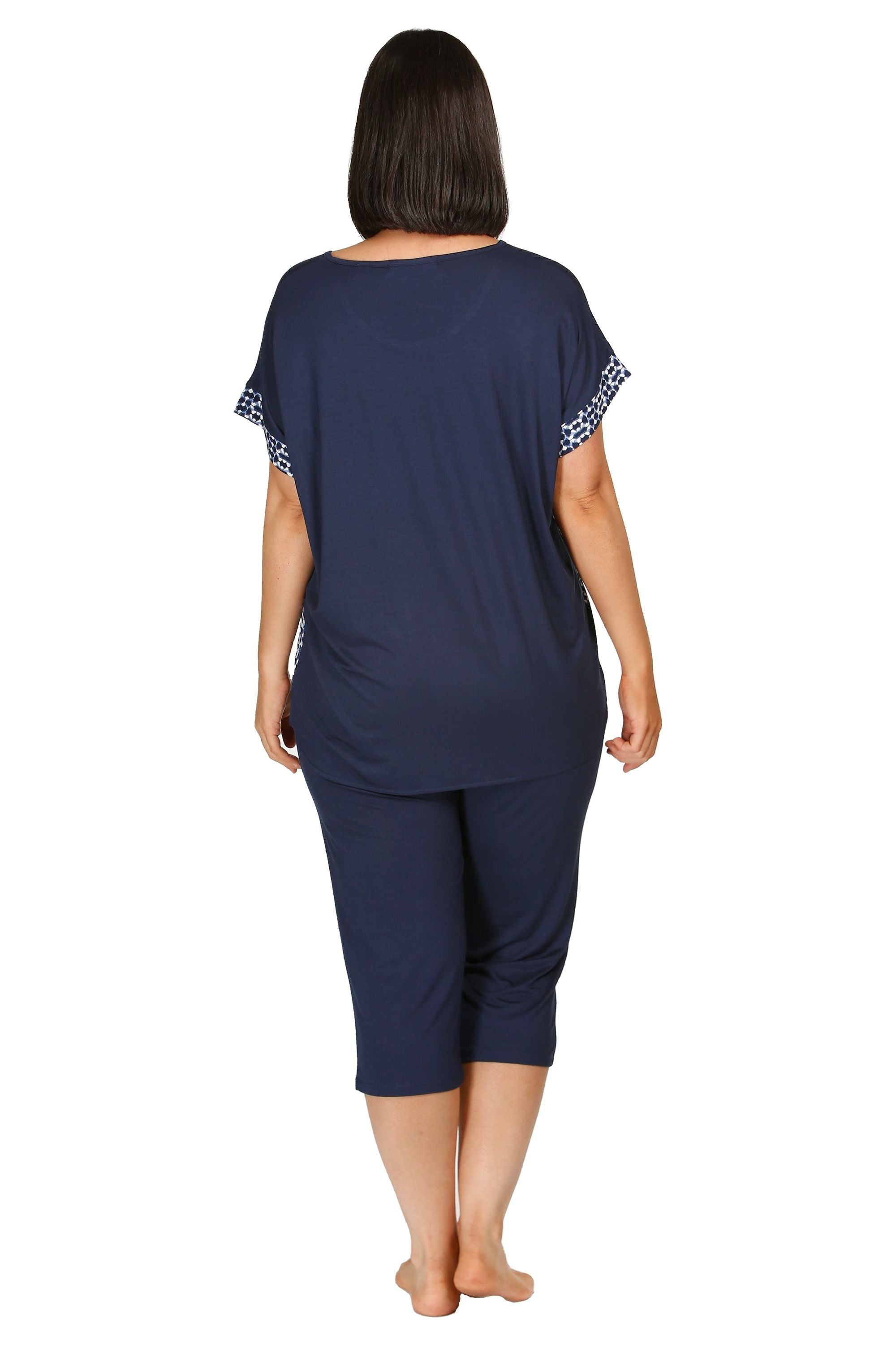 Yuu Ikat Viscose Knit Capri Pyjama -Navy(2X Only)