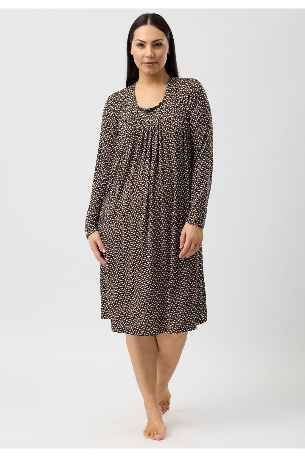 Yuu Ditsy Floral Viscose Knit Short Nightie -Black(2X Only)