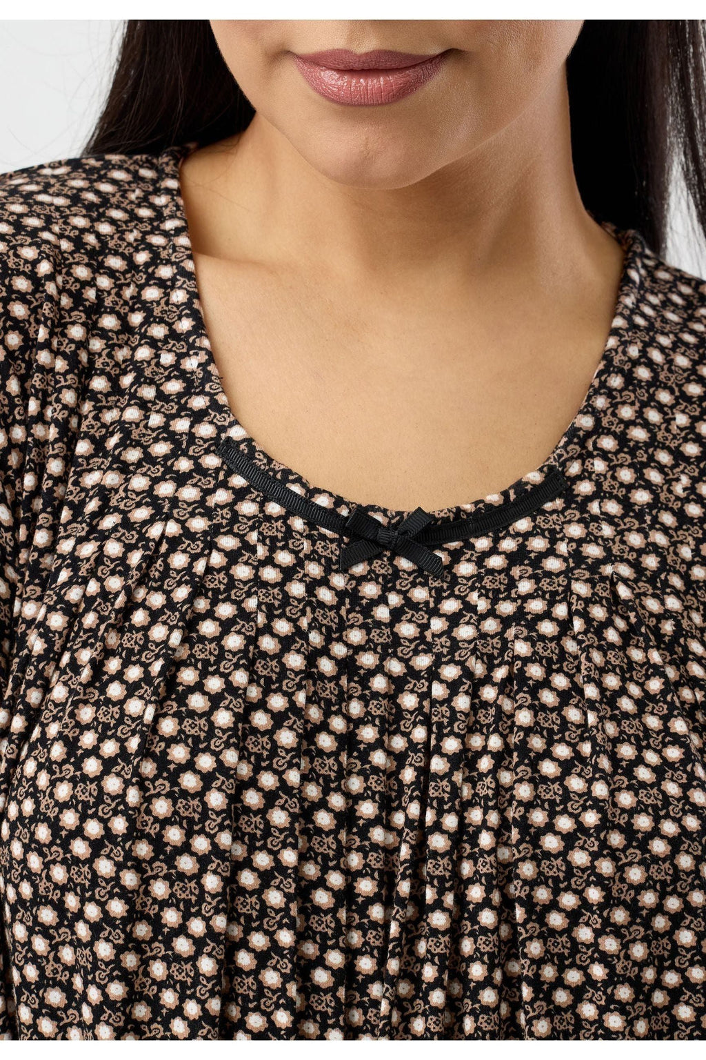 Yuu Ditsy Floral Viscose Knit Nightie -Black(S & 2X)