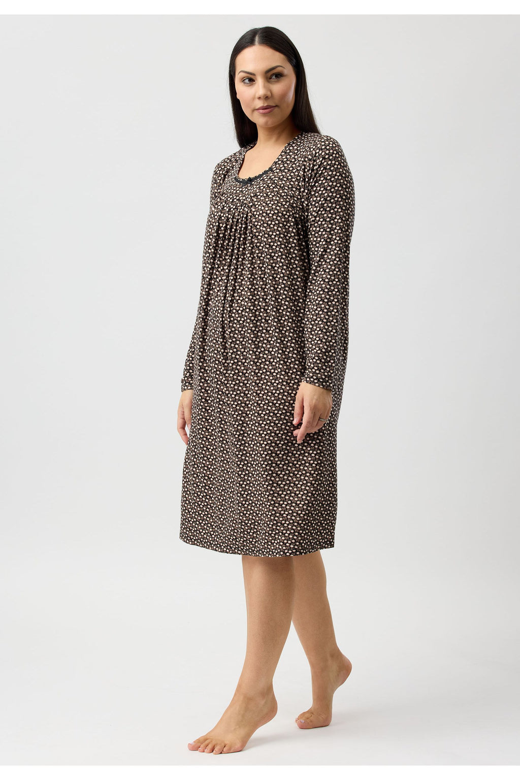 Yuu Ditsy Floral Viscose Knit Short Nightie -Black(2X Only)