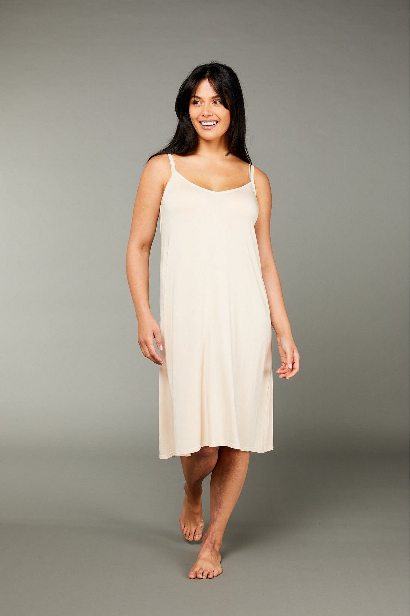 Tani Amy Modal Relaxfit Full Slip -Sand